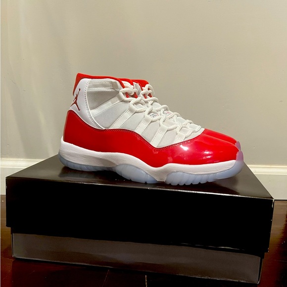 Jordan 11 Cherry Red - Picture 2 of 2